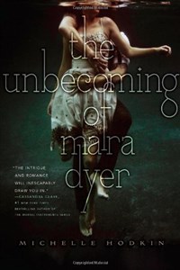 Obrazek The Unbecoming of Mara Dyer (Volume 1) (The Mara Dyer Trilogy)