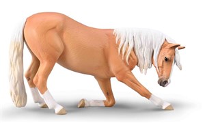 Obrazek Klacz lusitiano kłaniająca się maści izabelowatej