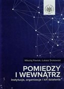 Polnische buch : Pomiędzy i... - Mikołaj Pawlak, Łukasz Srokowski