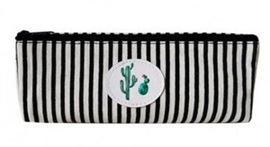 Bild von Piórnik saszetka w czarne paski Kaktus