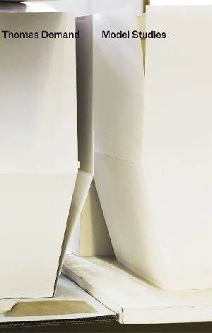 Obrazek THOMAS DEMAND. MODEL STUDIES