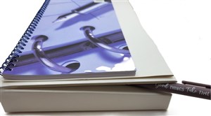 Obrazek Kalendarz 2026 biurkowy z piórnikiem